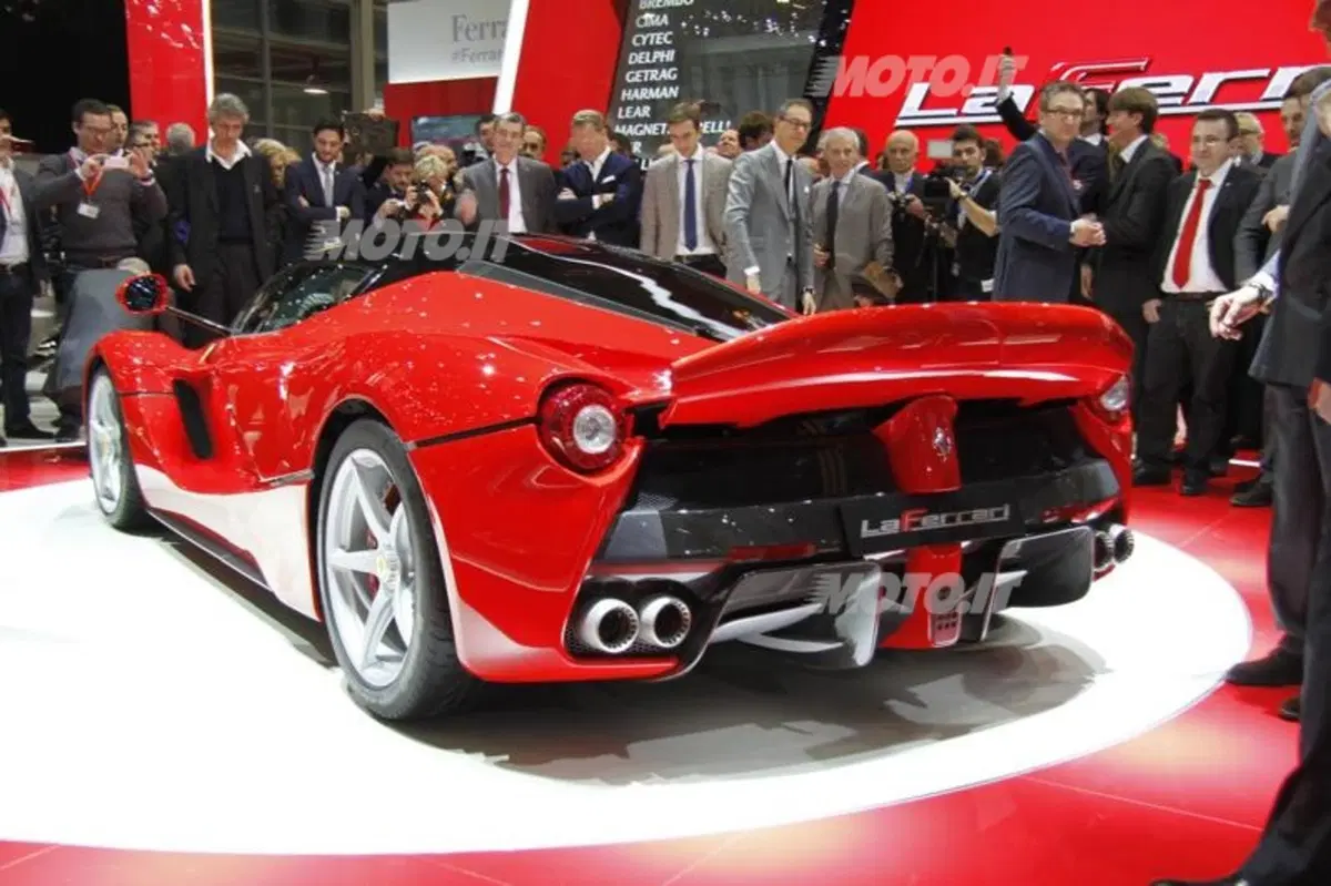 Ferrari al Salone di Ginevra 2013 (17)