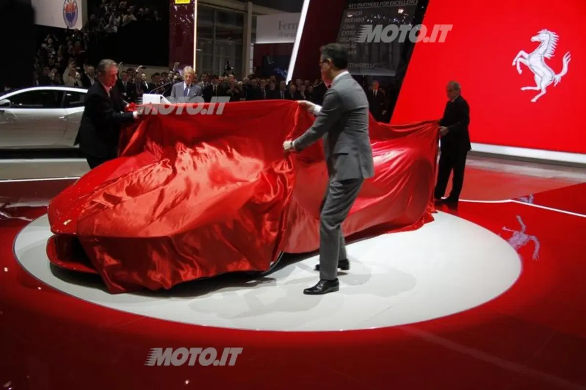 Ferrari al Salone di Ginevra 2013 (19)