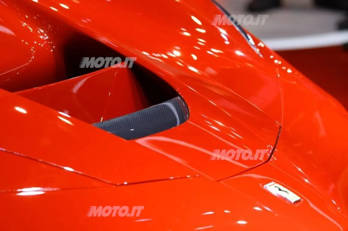 Ferrari al Salone di Ginevra 2013 (38)