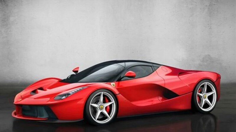 Ferrari, il 3 dicembre l&#039;asta della LaFerrari per i terremotati