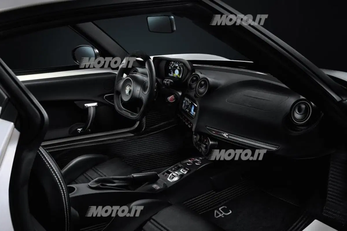 Alfa Romeo 4C: 240 CV, 895 Kg e... niente servosterzo (5)