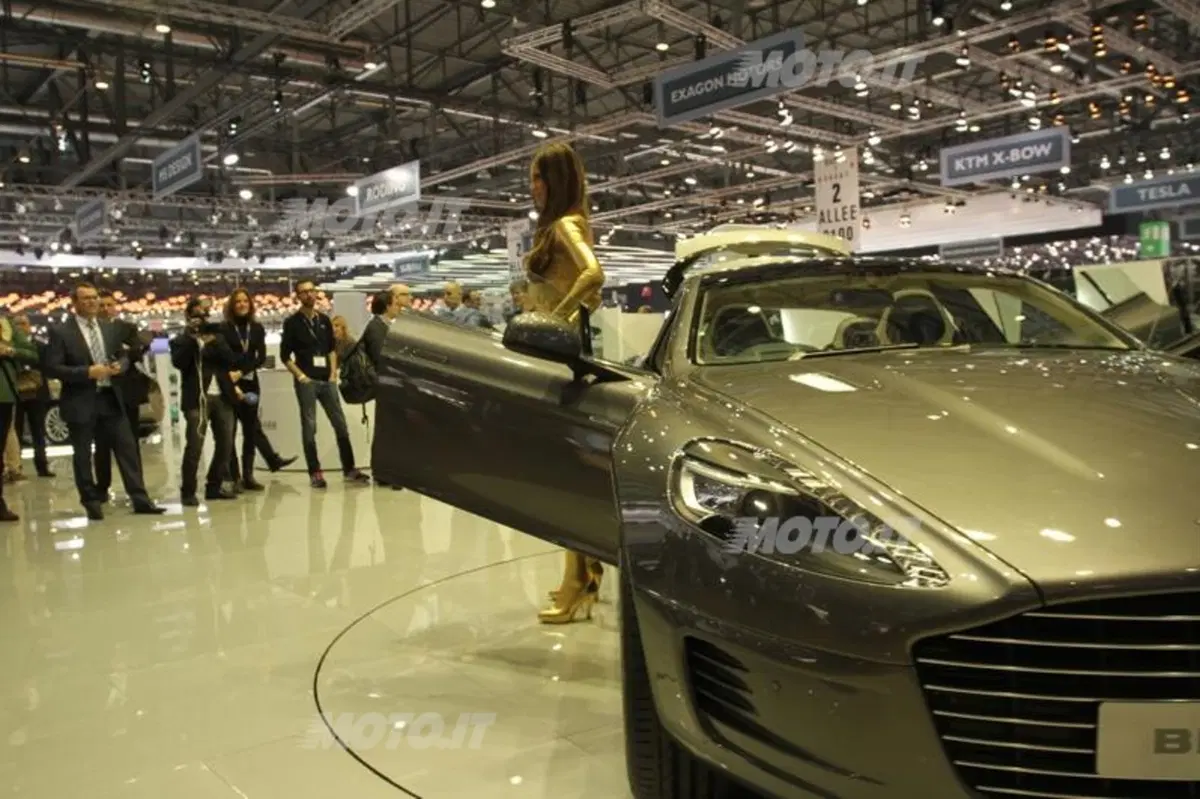 Salone di Ginevra 2013: alla Bertone c’è anche la donna d’oro (3)