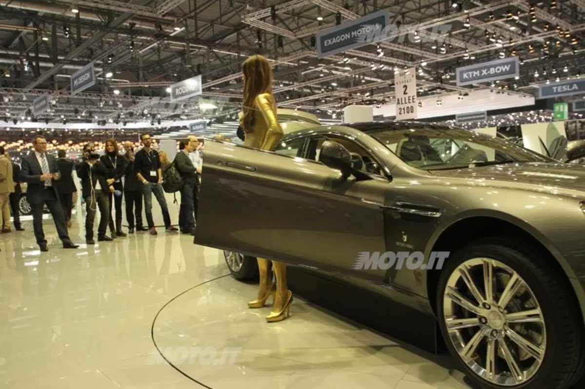 Salone di Ginevra 2013: alla Bertone c’è anche la donna d’oro (4)