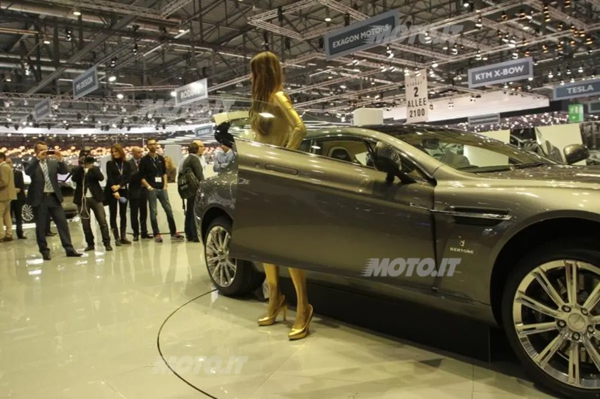 Salone di Ginevra 2013: alla Bertone c’è anche la donna d’oro (10)