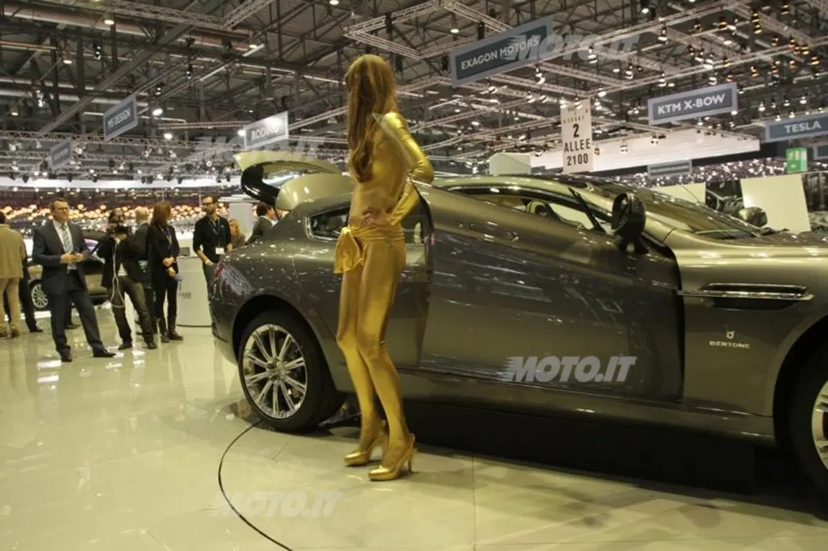 Salone di Ginevra 2013: alla Bertone c’è anche la donna d’oro (19)
