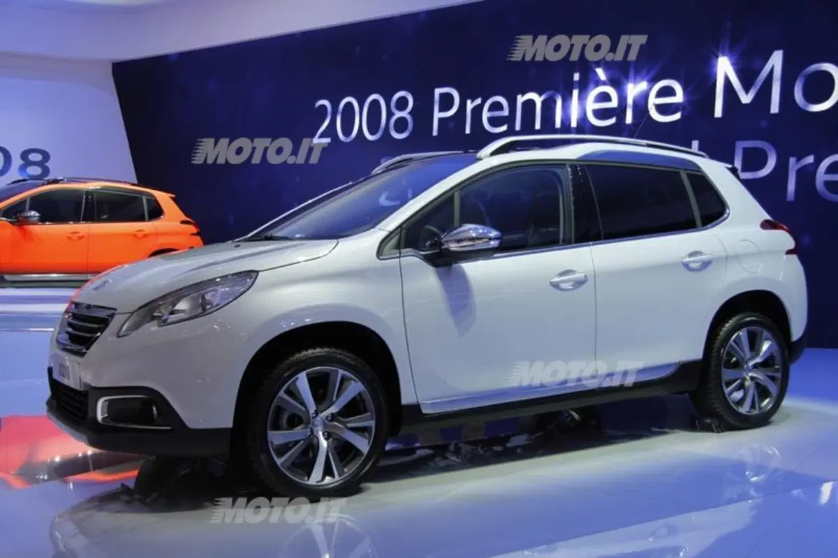 Peugeot 2008: listino prezzi (4)