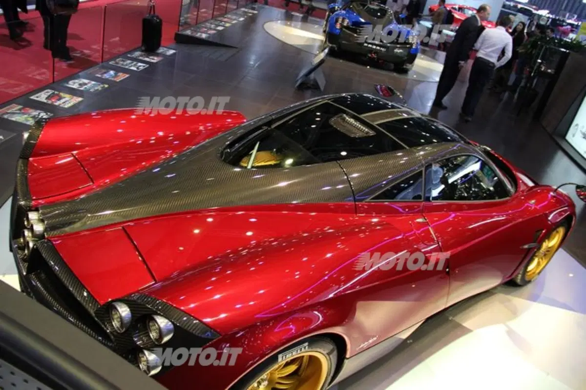 Le supercar al Salone di Ginevra 2013 (45)