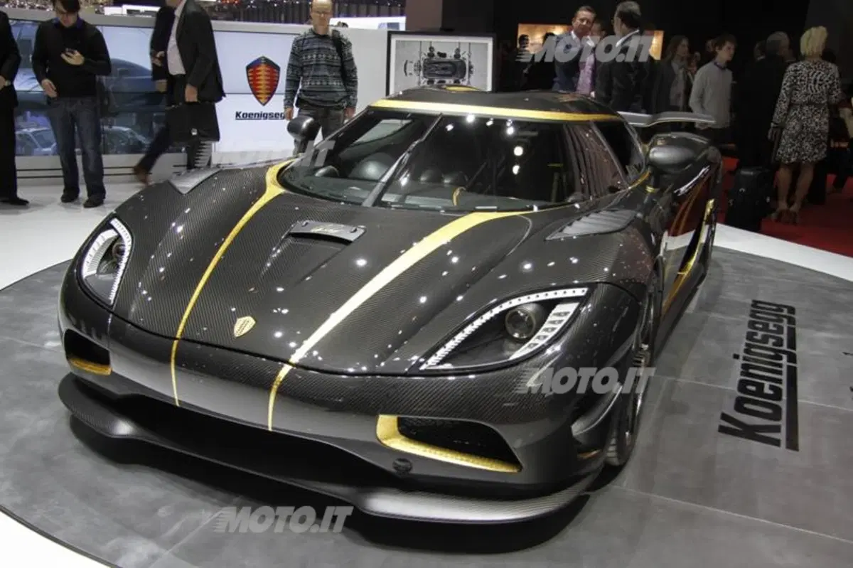 Le supercar al Salone di Ginevra 2013 (52)