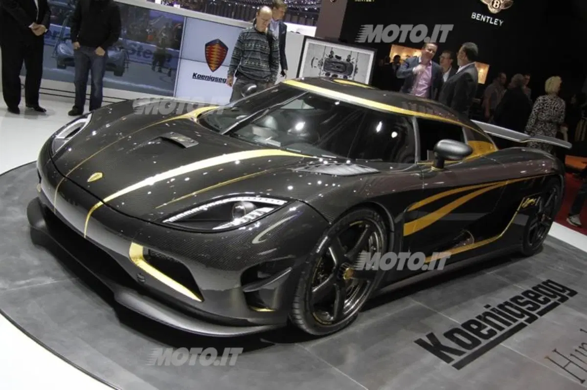 Le supercar al Salone di Ginevra 2013 (54)