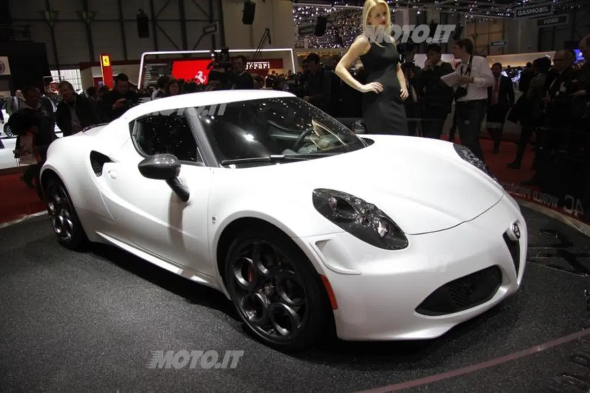 Le supercar al Salone di Ginevra 2013 (205)