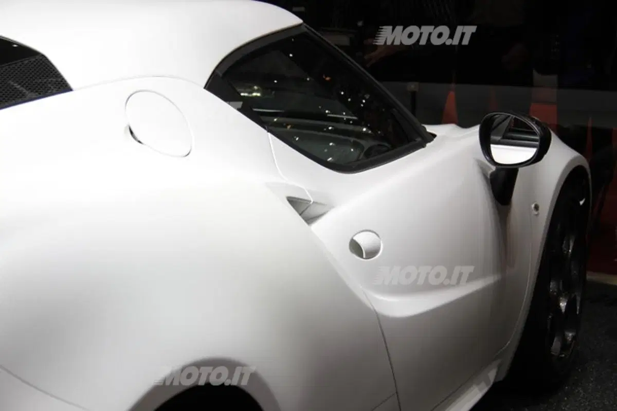 Le supercar al Salone di Ginevra 2013 (213)