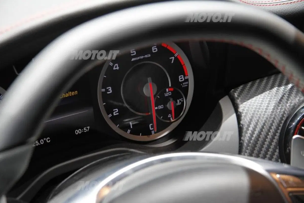 Le supercar al Salone di Ginevra 2013 (242)