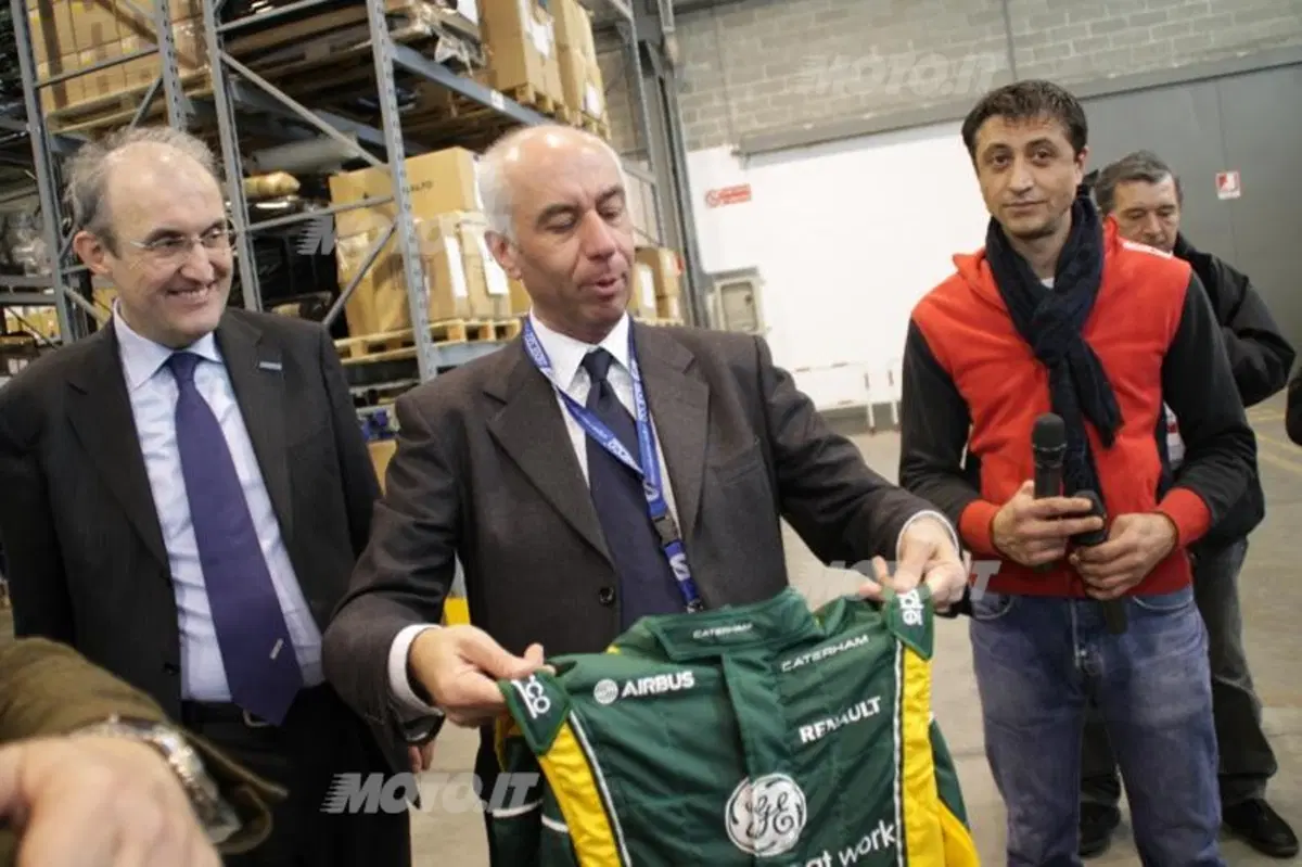 Sparco: come nasce una tuta da Gran Premio (99)