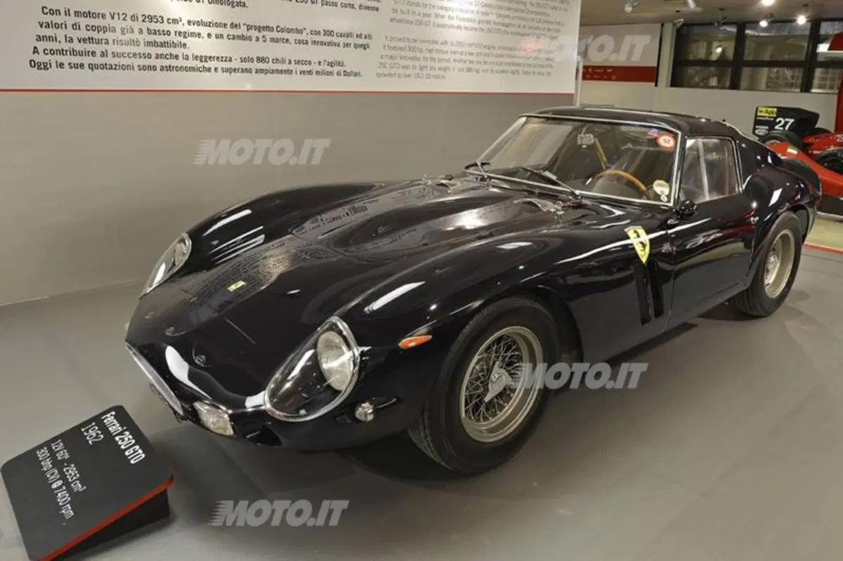 Ferrari: ecco le supercar esposte alla nuova mostra a Maranello (6)
