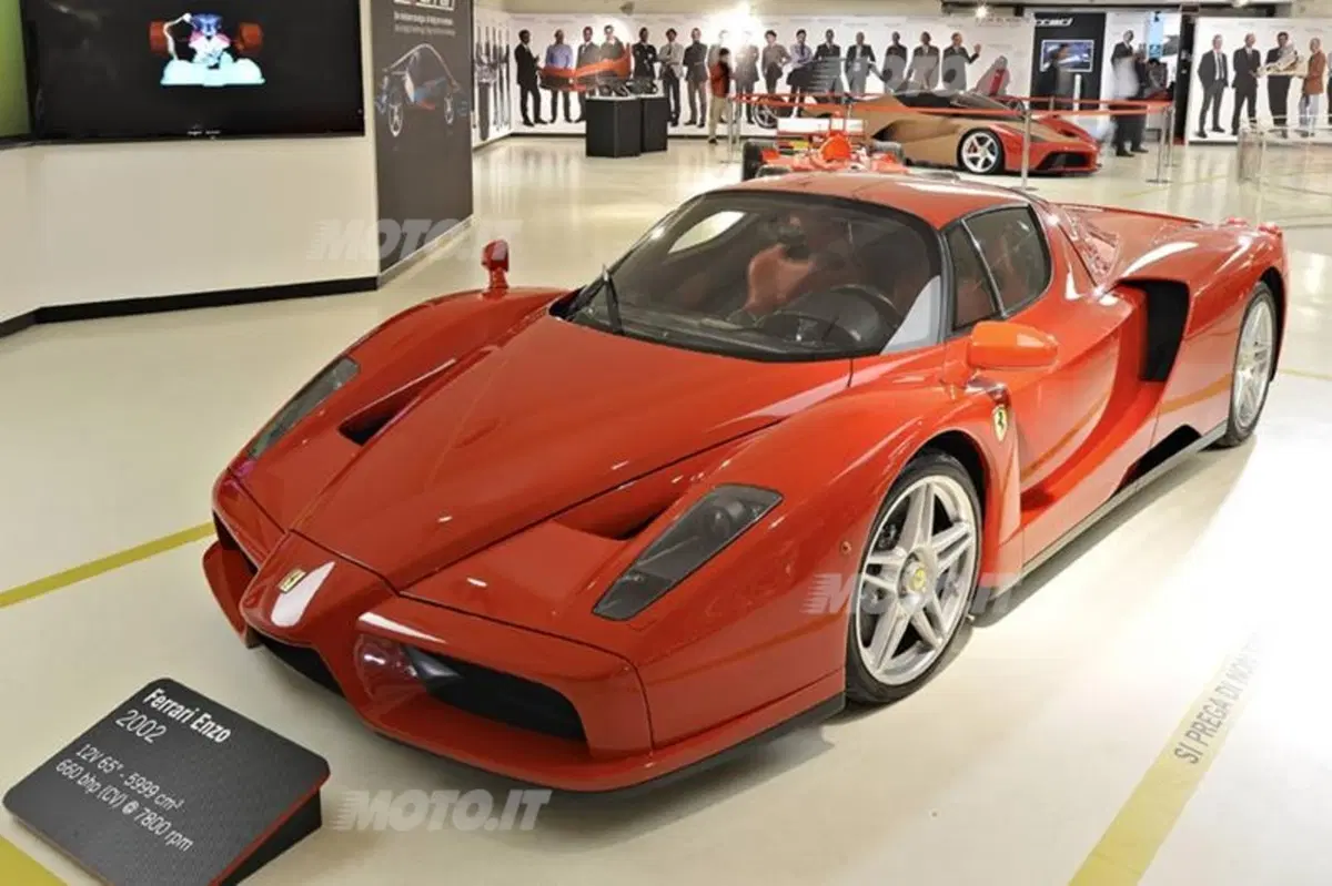 Ferrari: ecco le supercar esposte alla nuova mostra a Maranello (7)