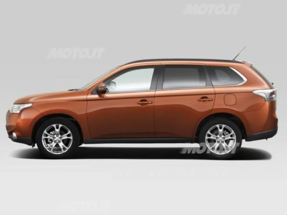 Mitsubishi Outlander: ora anche bi-fuel a benzina/GPL (7)