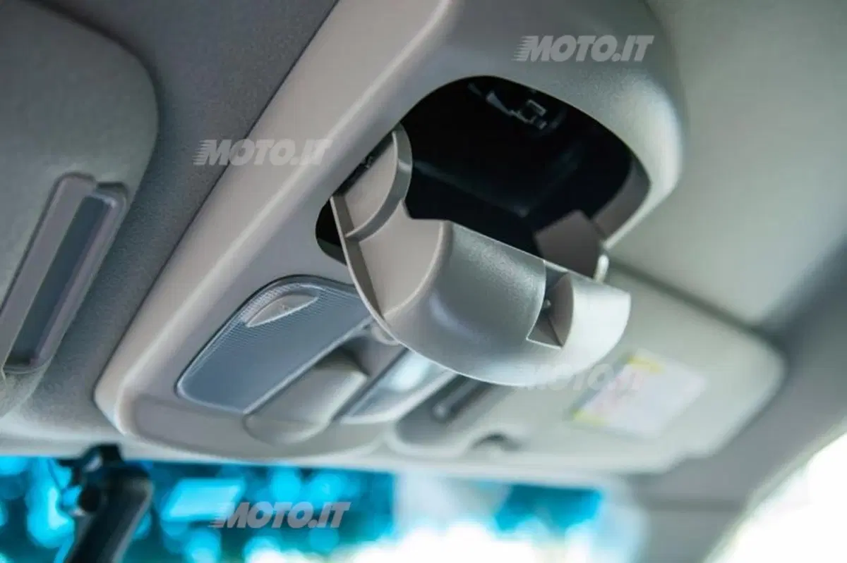 Ssangyong Rexton W (57)