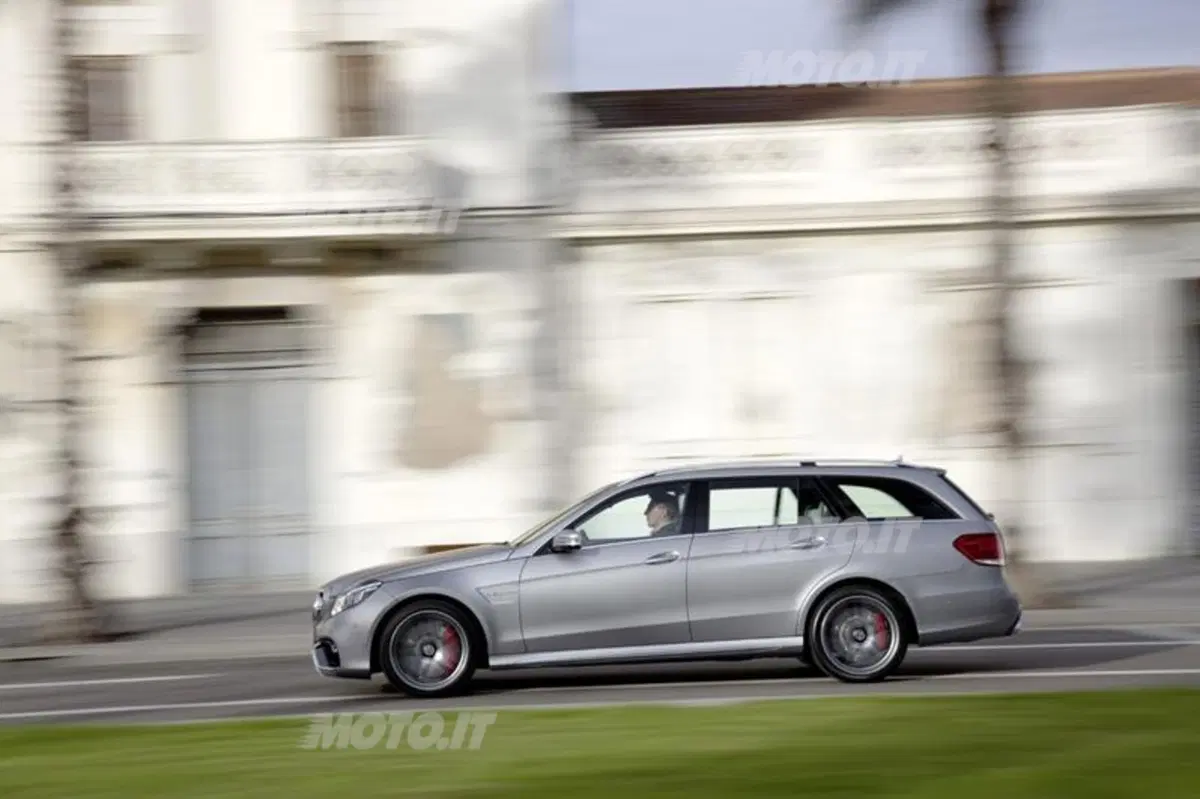 Mercedes E 63 AMG (9)