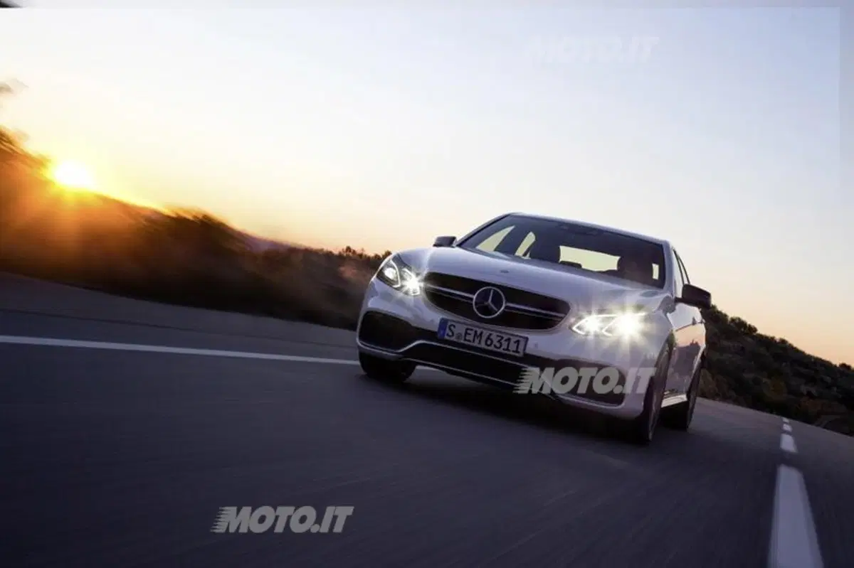 Mercedes E 63 AMG (13)