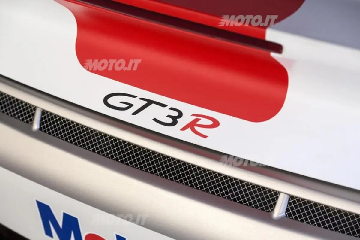 Porsche 911 GT3 R 2013 (5)