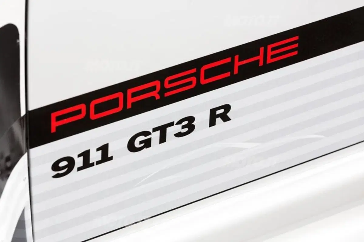 Porsche 911 GT3 R 2013 (13)