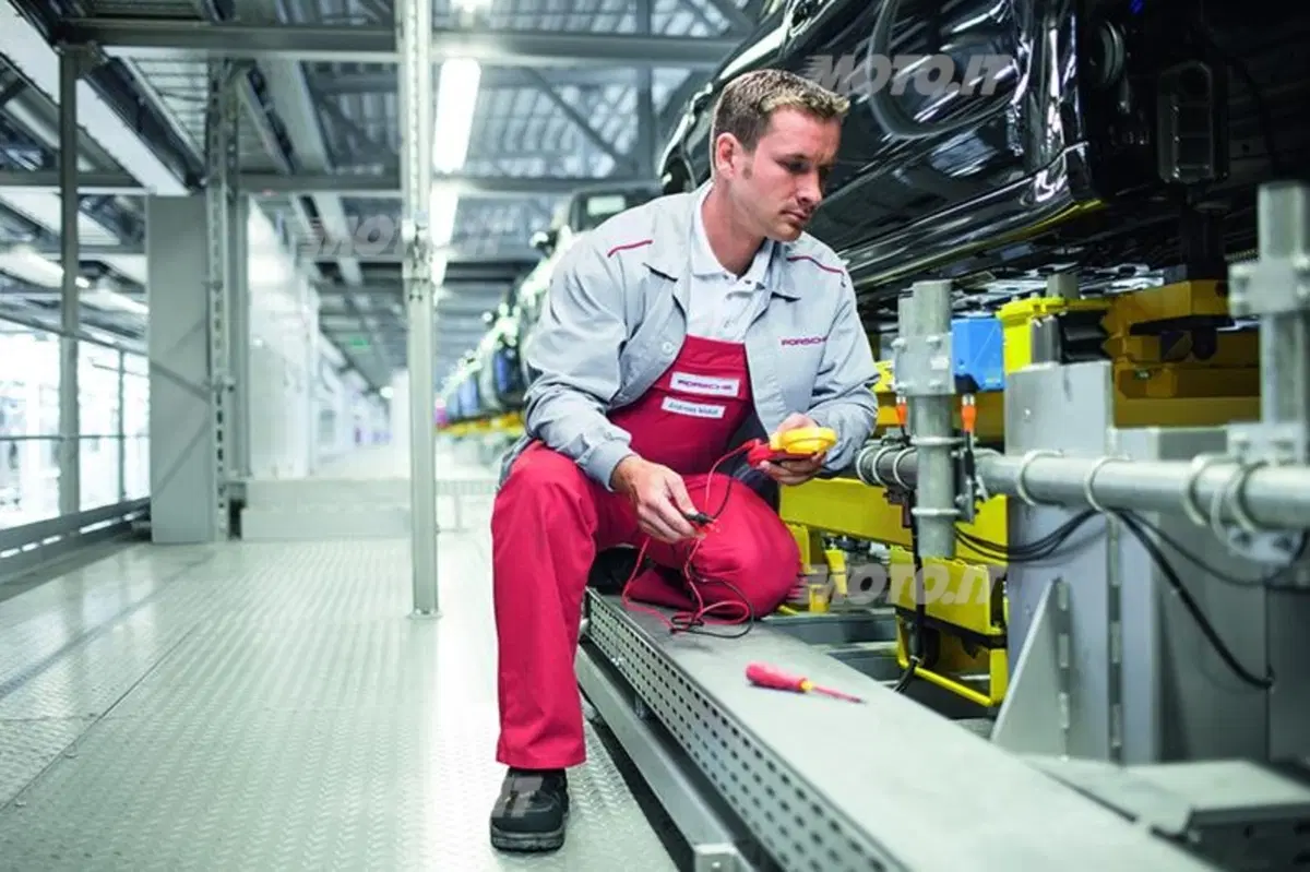Porsche: 1.000 nuovi posti di lavoro grazie alla Macan