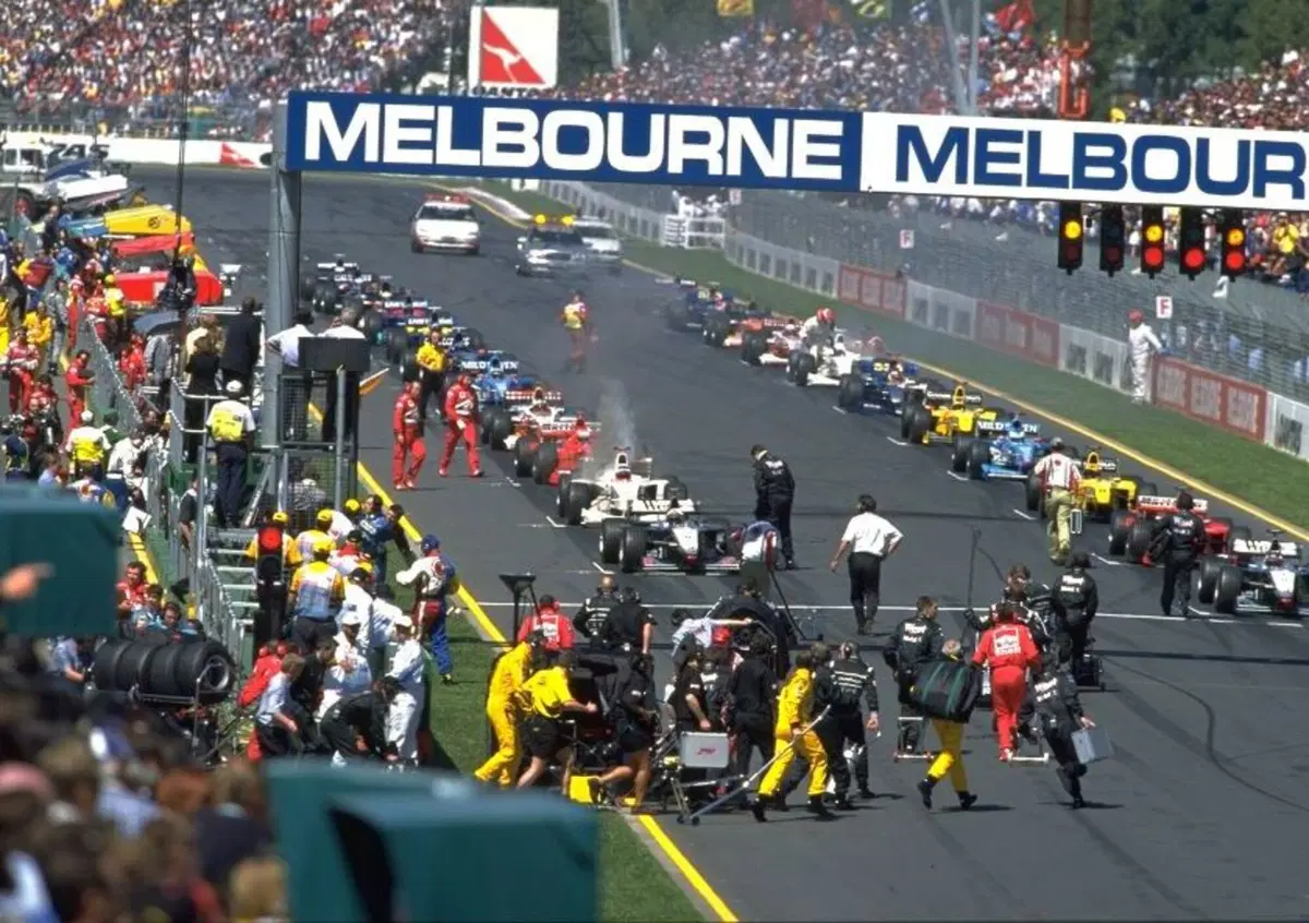F1 Melbourne: l'odissea dell'inviato