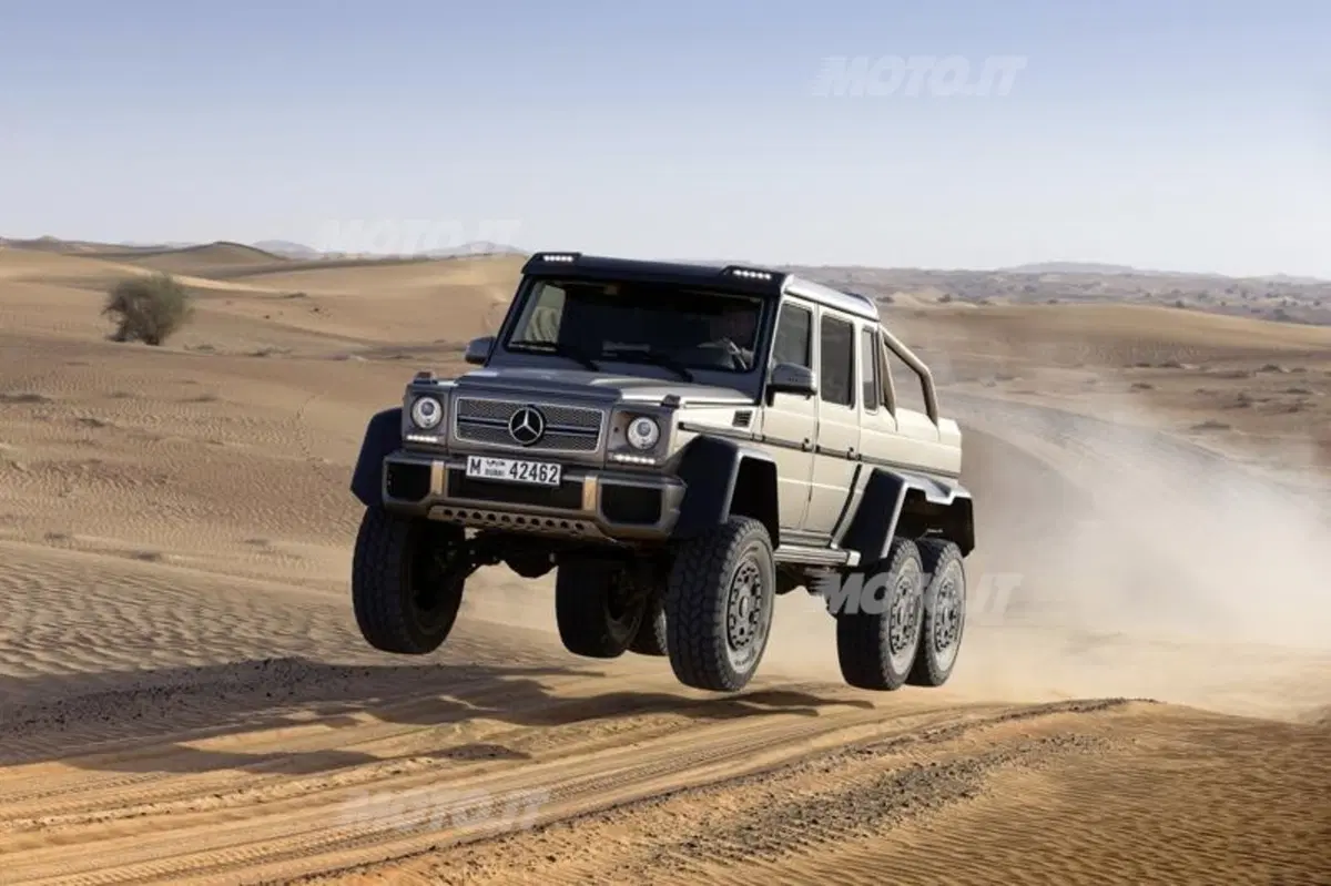 Mercedes-Benz Classe G 63 AMG 6x6 (2)