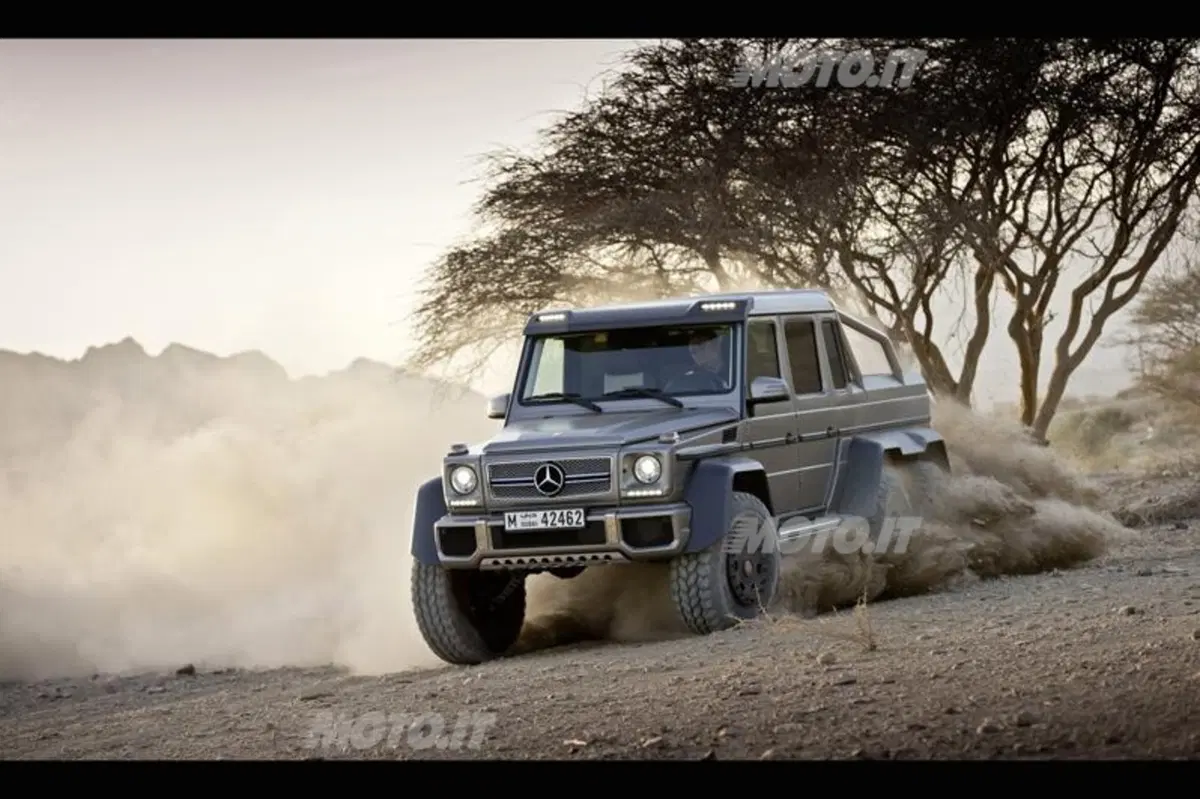 Mercedes-Benz Classe G 63 AMG 6x6 (24)