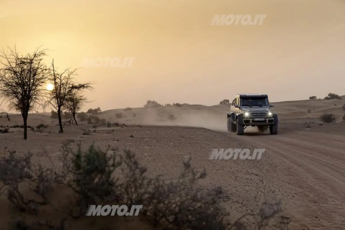 Mercedes-Benz Classe G 63 AMG 6x6 (25)