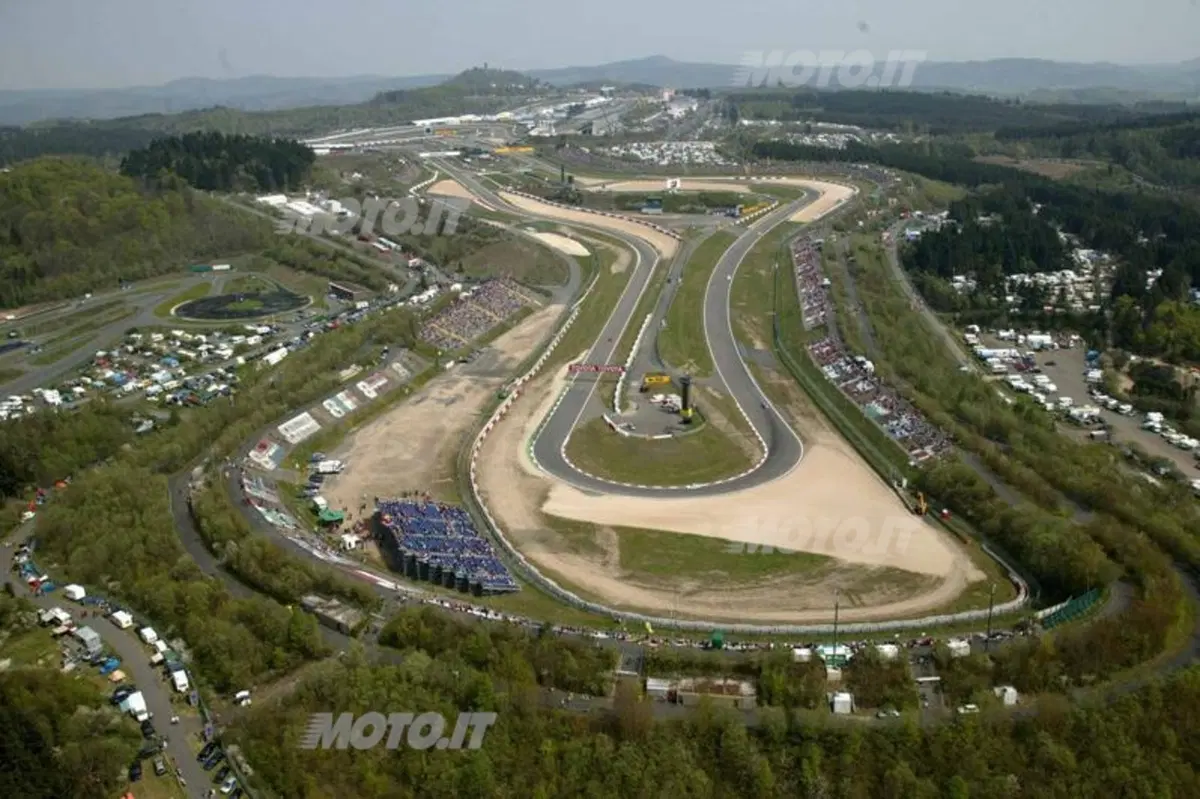 Il mitico Nürburgring è all’asta (4)