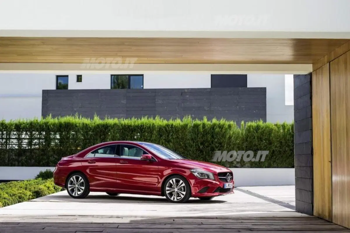 Mercedes-Benz CLA (27)