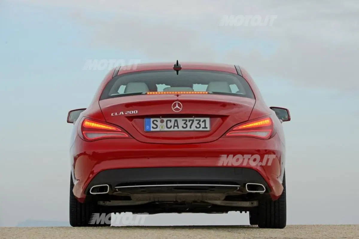 Mercedes-Benz CLA (30)