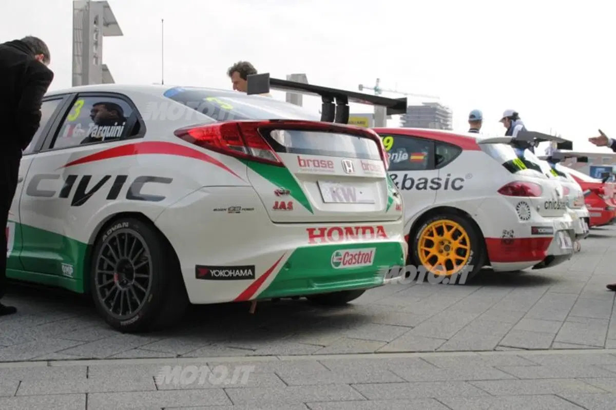 WTCC: presentata la stagione 2013 (22)