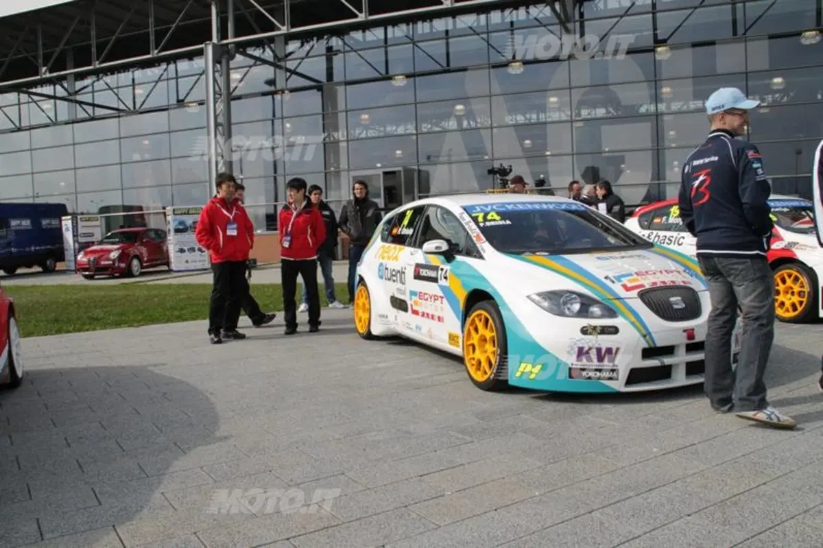 WTCC: presentata la stagione 2013 (26)