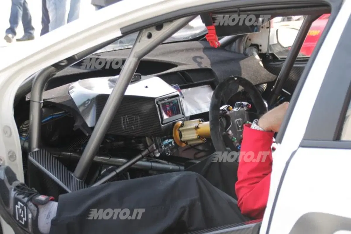 WTCC: presentata la stagione 2013 (42)