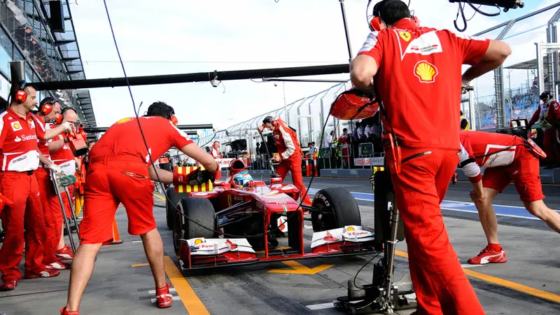 F1 GP Malesia 2013: cosa succede dietro alle quinte di Sepang