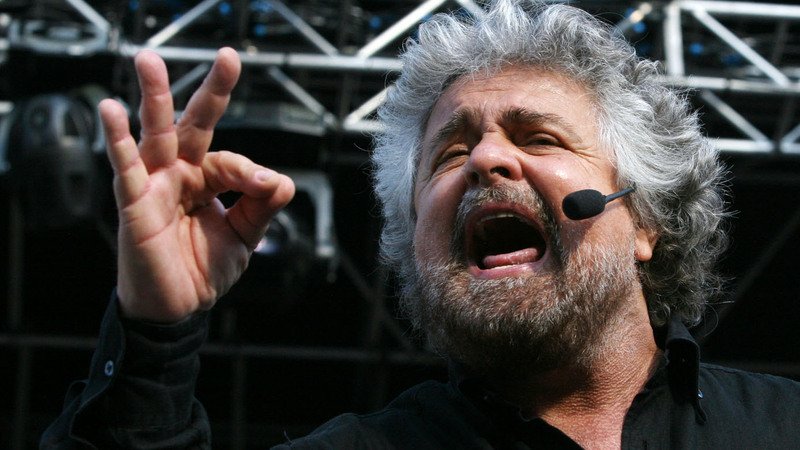 Beppe Grillo: numerose infrazioni al Codice della Strada per il leader del M5S