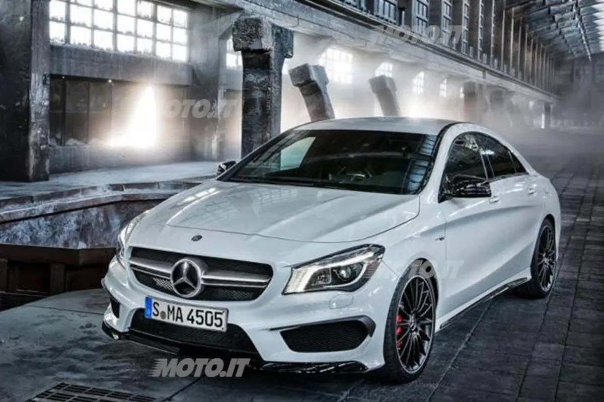 Mercedes CLA 45 AMG: tutti i dati ufficiali (4)