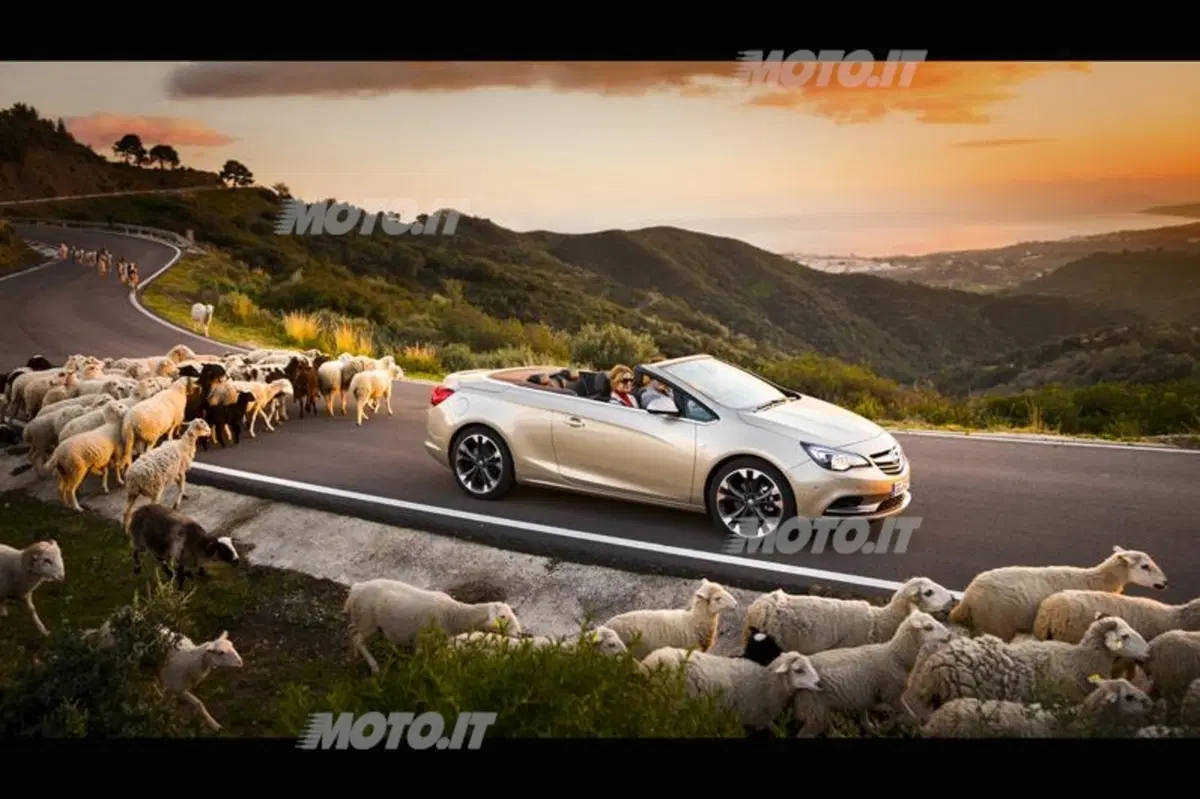 Opel Cascada (11)