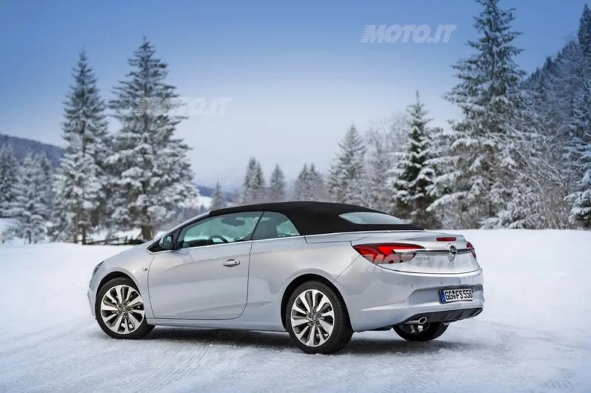 Opel Cascada (36)
