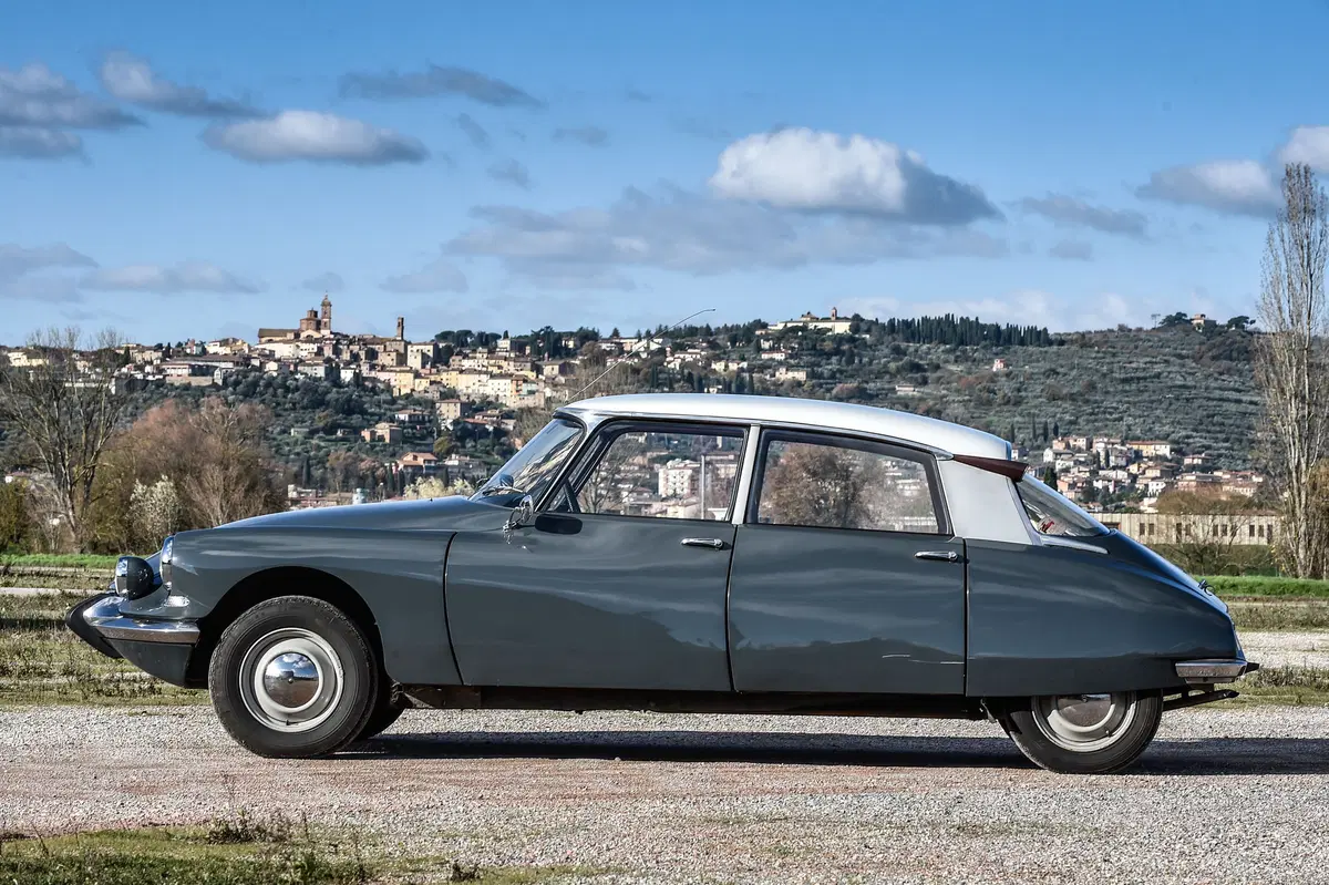 PSA & Friends celebra l’heritage dei tre marchi francesi (9)