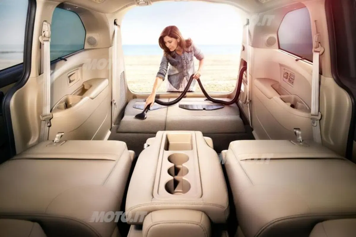 Honda Odyssey: la prima auto con l'aspirapolvere integrato