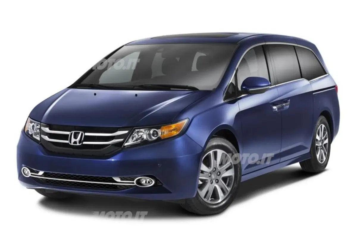 Honda Odyssey: la prima auto con l'aspirapolvere integrato (8)