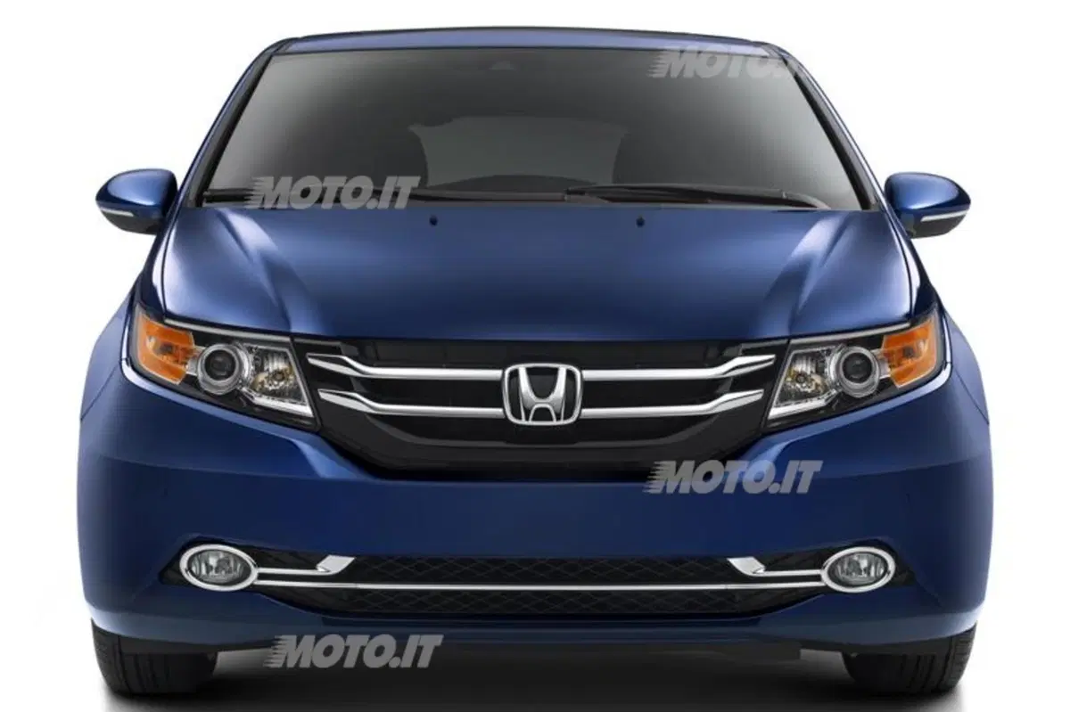 Honda Odyssey: la prima auto con l'aspirapolvere integrato (10)