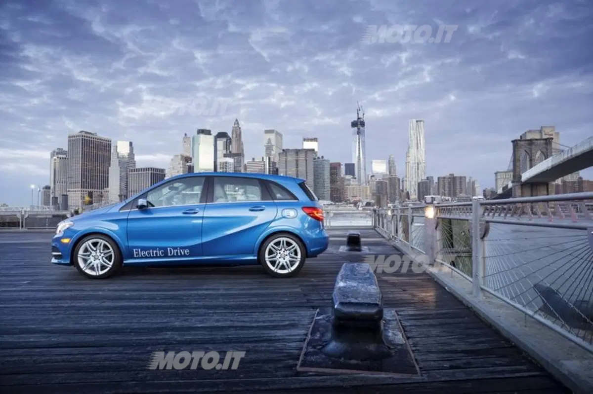 Mercedes-Benz Class B Electric Drive (15)