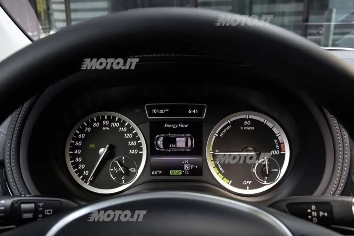 Mercedes-Benz Class B Electric Drive (18)
