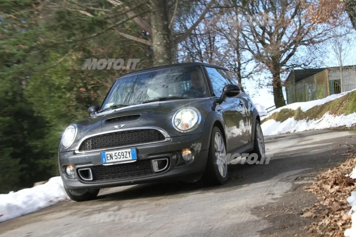 Mini Cooper SD (3)