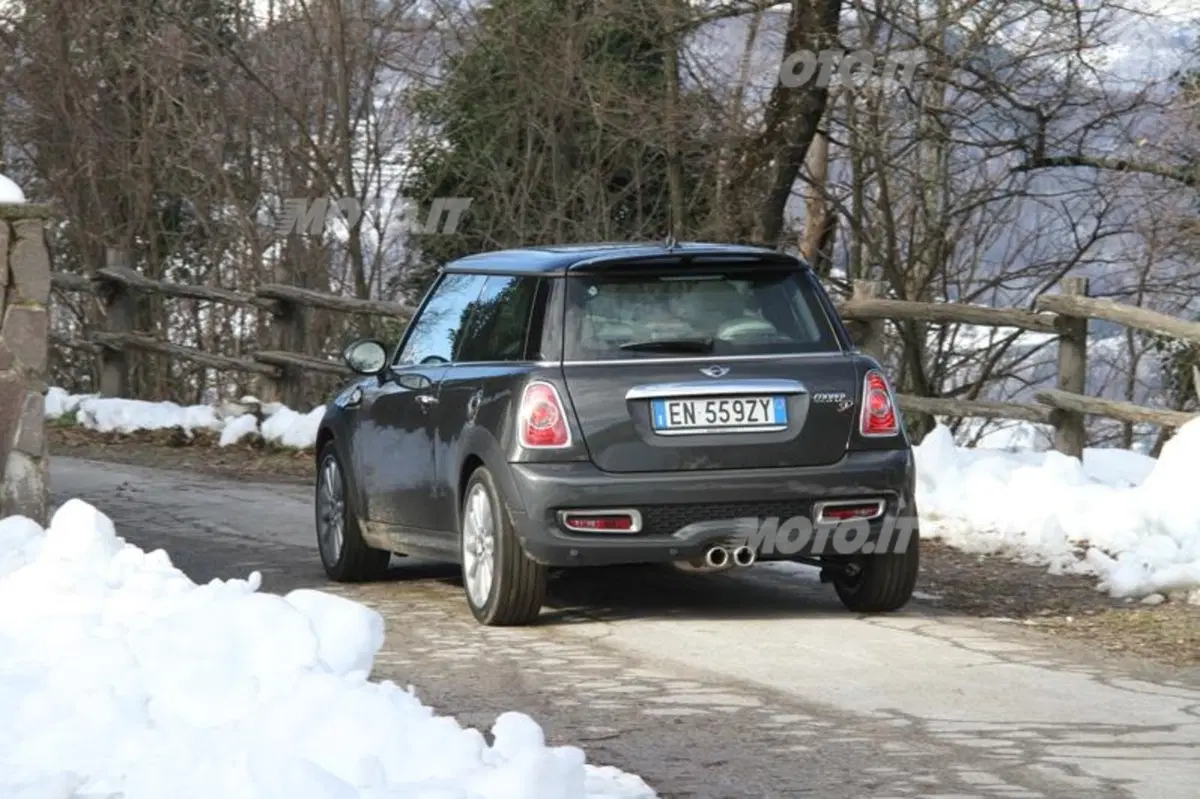Mini Cooper SD (6)