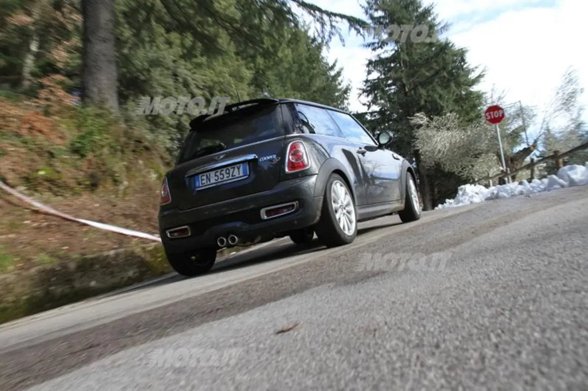 Mini Cooper SD (13)